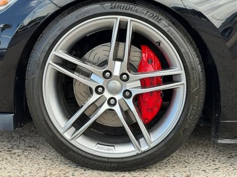 Used 2015 Ford Mustang GT Premium w/ Enhanced Security Package RWD image 31