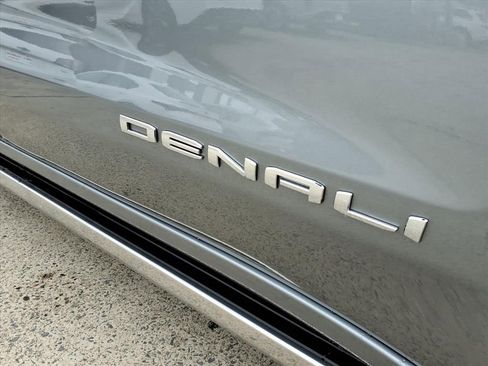 Used 2024 GMC Sierra 1500 Denali image 11