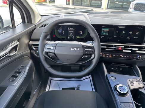 New 2026 Kia Sportage S image 25