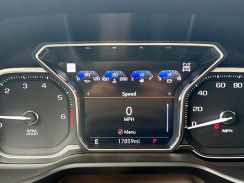 Used 2021 GMC Yukon Denali image 27