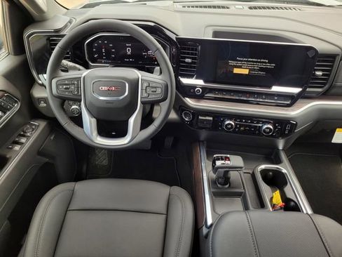 New 2026 GMC Sierra 1500 SLT AWD/4WD image 10