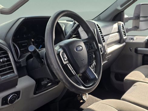 Used 2020 Ford F350 XLT image 10