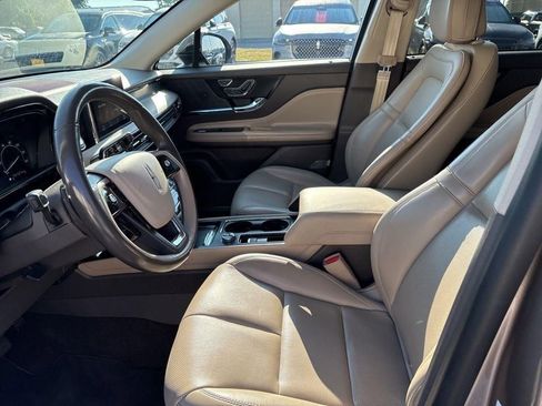 Certified 2020 Lincoln Corsair FWD image 12