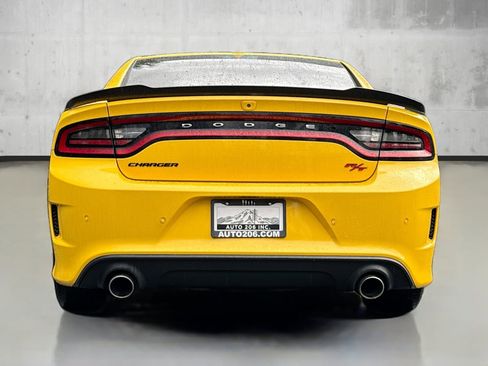 Used 2018 Dodge Charger R/T Scat Pack image 6
