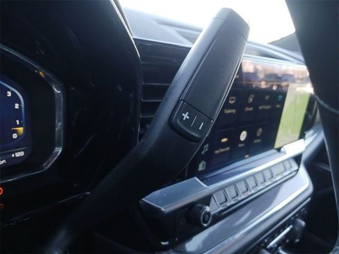 Used 2024 Chevrolet Silverado 3500 High Country w/ High Country Premium Package image 38