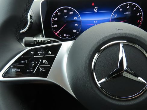 Certified 2026 Mercedes-Benz GLC 300 image 11