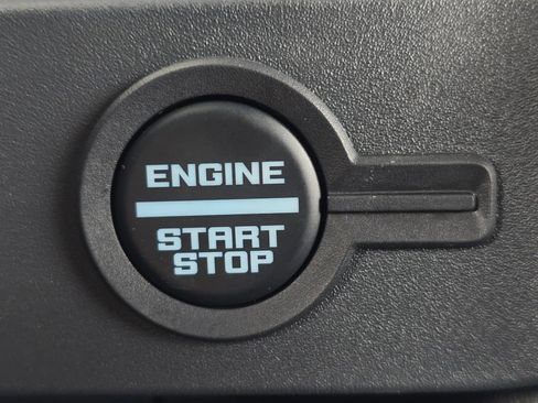 New 2026 Ford Bronco Badlands image 13