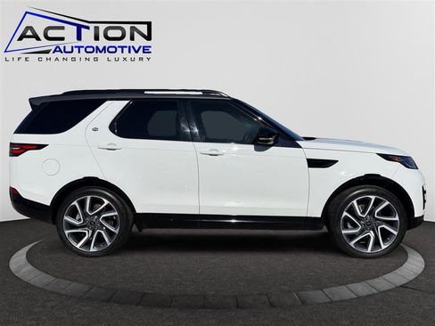 Used 2017 Land Rover Discovery HSE Luxury AWD/4WD image 9