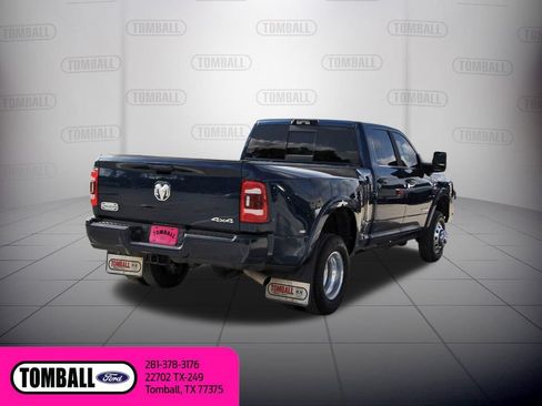 Used 2024 RAM 3500 Limited w/ Towing Technology Group AWD/4WD image 8
