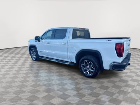 New 2026 GMC Sierra 1500 SLT AWD/4WD image 6