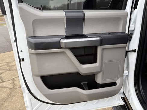 Used 2022 Ford F250 XLT image 19