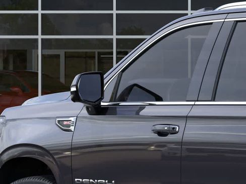 New 2025 GMC Yukon XL Denali w/ Sun & Power Step Package image 12