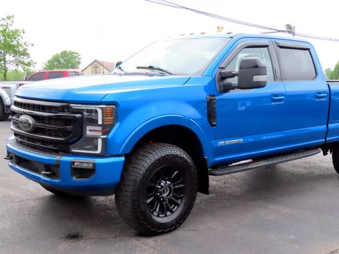 Used 2021 Ford F350 Lariat image 10