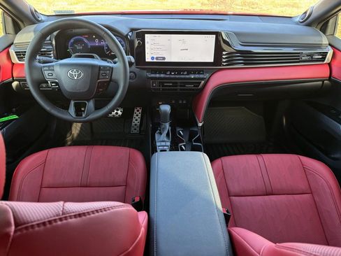 Used 2026 Toyota Camry XSE w/ Premium Plus Package image 8