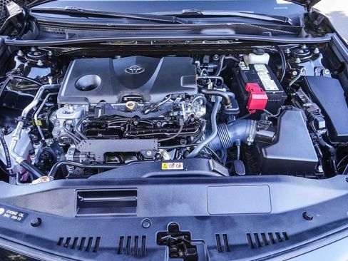 Certified 2023 Toyota Camry SE FWD image 27