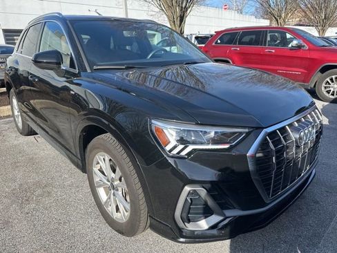 Used 2024 Audi Q3 2.0T Premium image 1