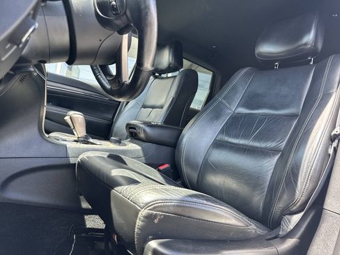 Used 2016 Jeep Grand Cherokee Limited AWD/4WD image 34