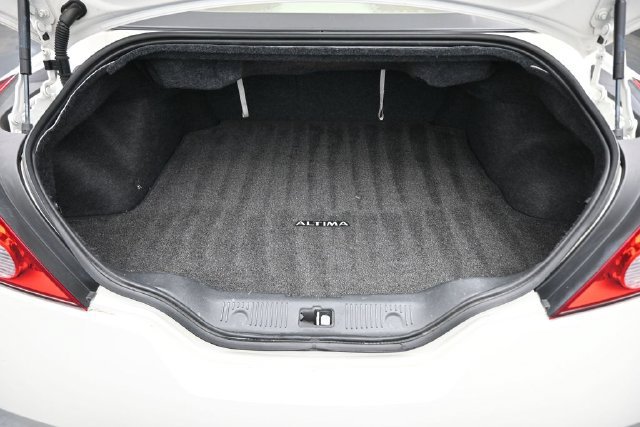 Used 2013 Nissan Altima 2.5 S w/ Convenience Pkg FWD image 2