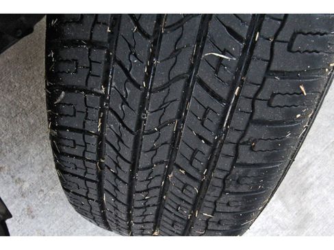 Used 2023 Hyundai Santa Fe SEL w/ Cargo Package image 32