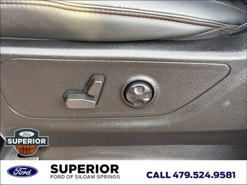 Used 2021 RAM 1500 Big Horn w/ Built-to-serve Edition image 17