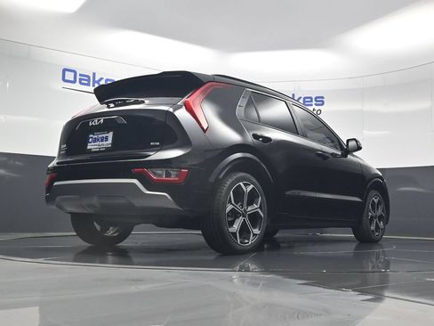Certified 2023 Kia Niro EX Touring FWD image 43
