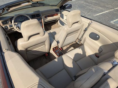Used 2000 Volvo C70 LT FWD image 41