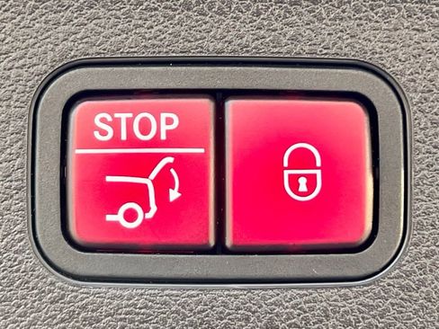 Certified 2022 Mercedes-Benz GLS 450 4MATIC image 19