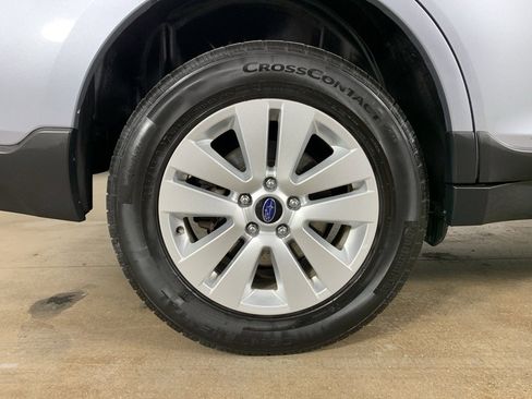 Used 2016 Subaru Outback 2.5i Premium image 39