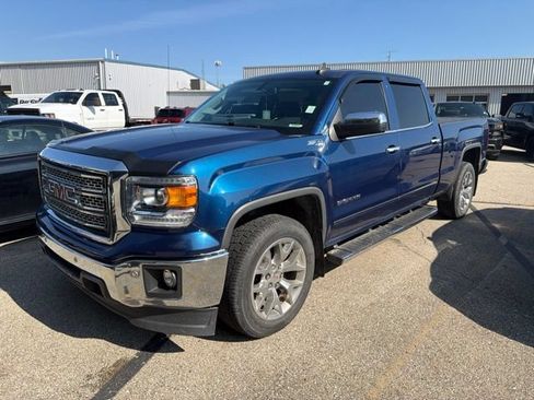 Used 2015 GMC Sierra 1500 SLT w/ SLT Crew Cab Value Package AWD/4WD image 3