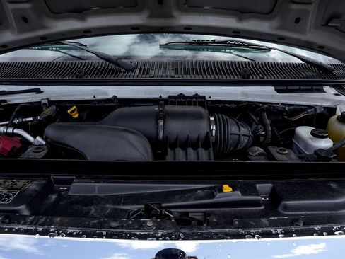 Used 2013 Ford E-150 and Econoline 150 image 24