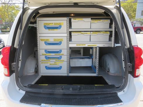 Used 2013 RAM C/V Tradesman FWD image 13