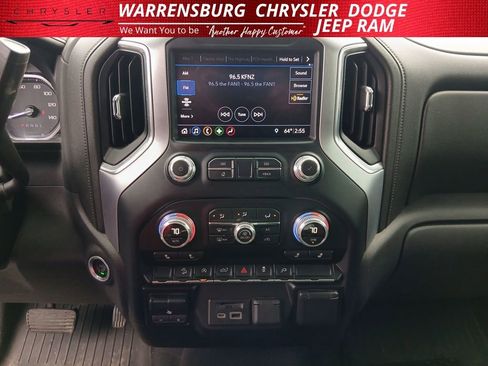 Used 2019 GMC Sierra 1500 SLT w/ X31 Off-Road Package image 18