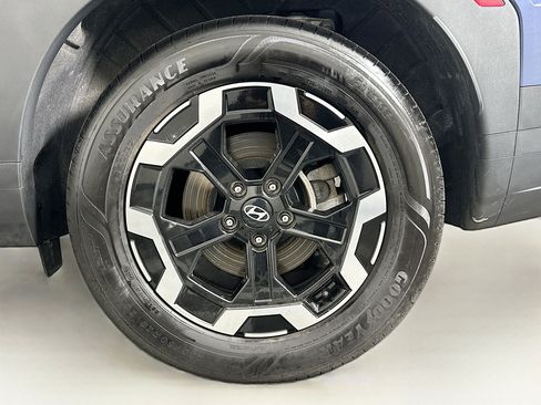 Used 2025 Hyundai Santa Fe SEL image 11