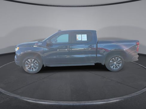 Used 2023 Chevrolet Silverado 1500 RST w/ Convenience Package II AWD/4WD image 10