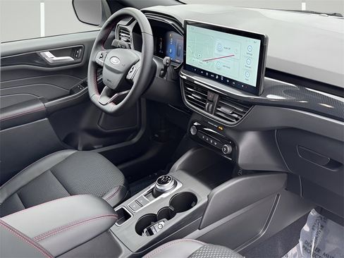 New 2026 Ford Escape ST-Line w/ Tech Pack #1 image 6