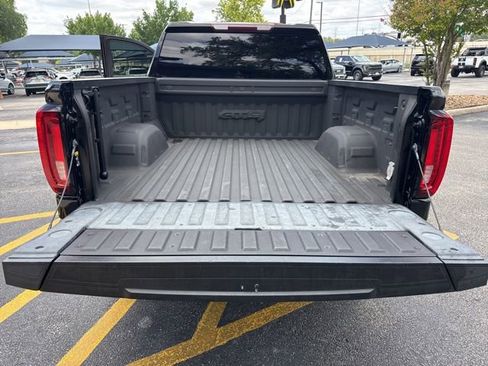 Used 2021 GMC Sierra 1500 AT4 AWD/4WD image 18