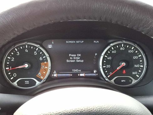 Used 2023 Jeep Renegade Altitude w/ Convenience Group I image 17