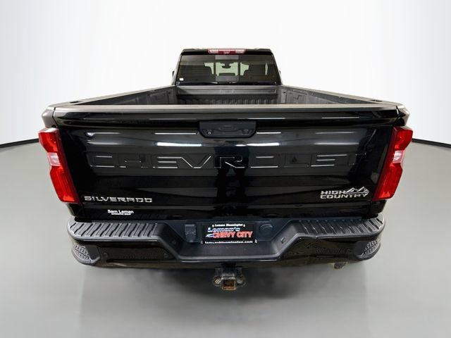 Used 2022 Chevrolet Silverado 3500 High Country AWD/4WD image 6