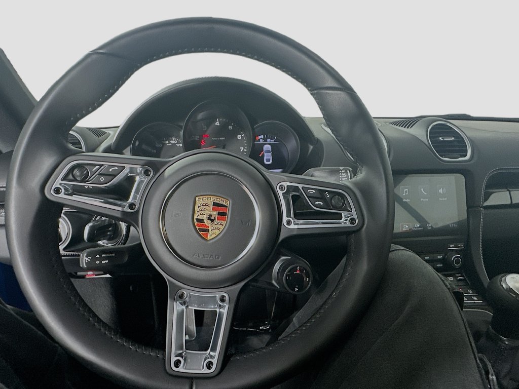 Certified 2025 Porsche 718 Cayman RWD image 22