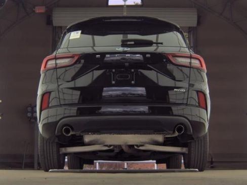 Used 2023 Ford Escape ST-Line w/ Tech Pack #1 image 7