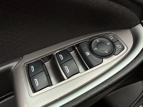 Used 2025 Chevrolet Malibu RS image 19