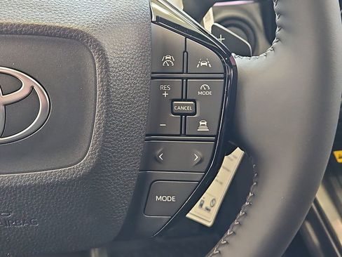 New 2026 Toyota C-HR AWD/4WD image 19