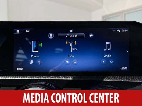 Used 2025 Mercedes-Benz CLA 250 4MATIC image 14