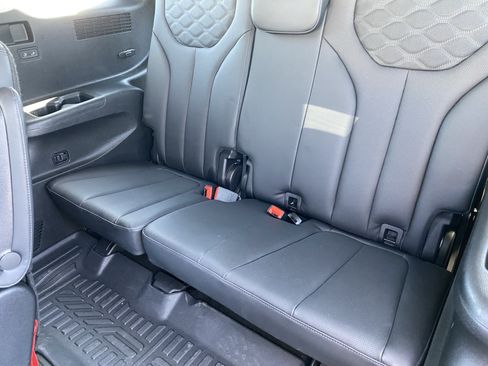Certified 2022 Hyundai Palisade Limited AWD/4WD image 16