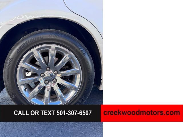 Used 2013 Chrysler 300 C RWD image 16