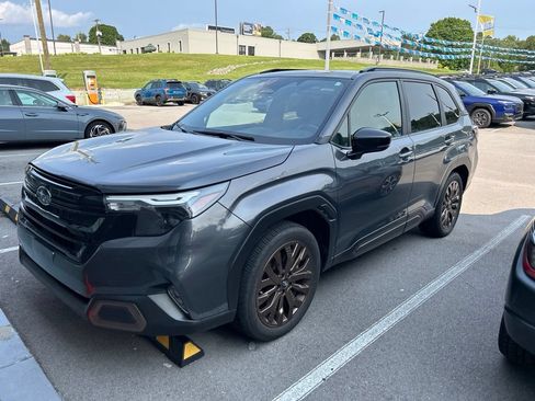 Used 2025 Subaru Forester Sport w/ Popular Package #1 AWD/4WD image 1