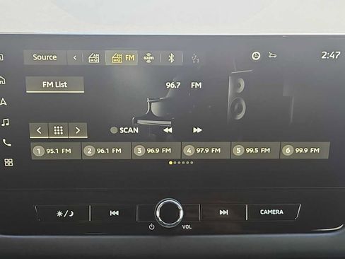 Used 2026 Mitsubishi Outlander SE FWD image 12