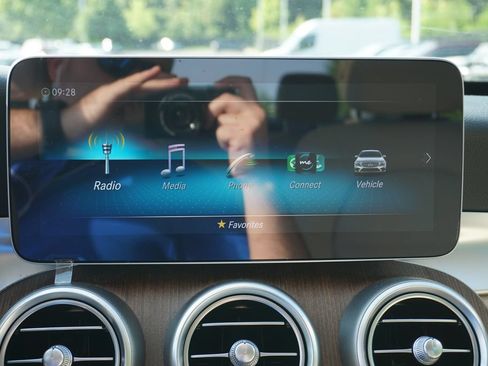 Certified 2020 Mercedes-Benz C 300 4MATIC Sedan image 18