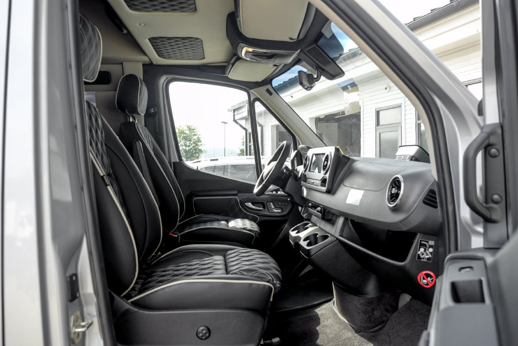 New 2025 Mercedes-Benz Sprinter 3500 image 25