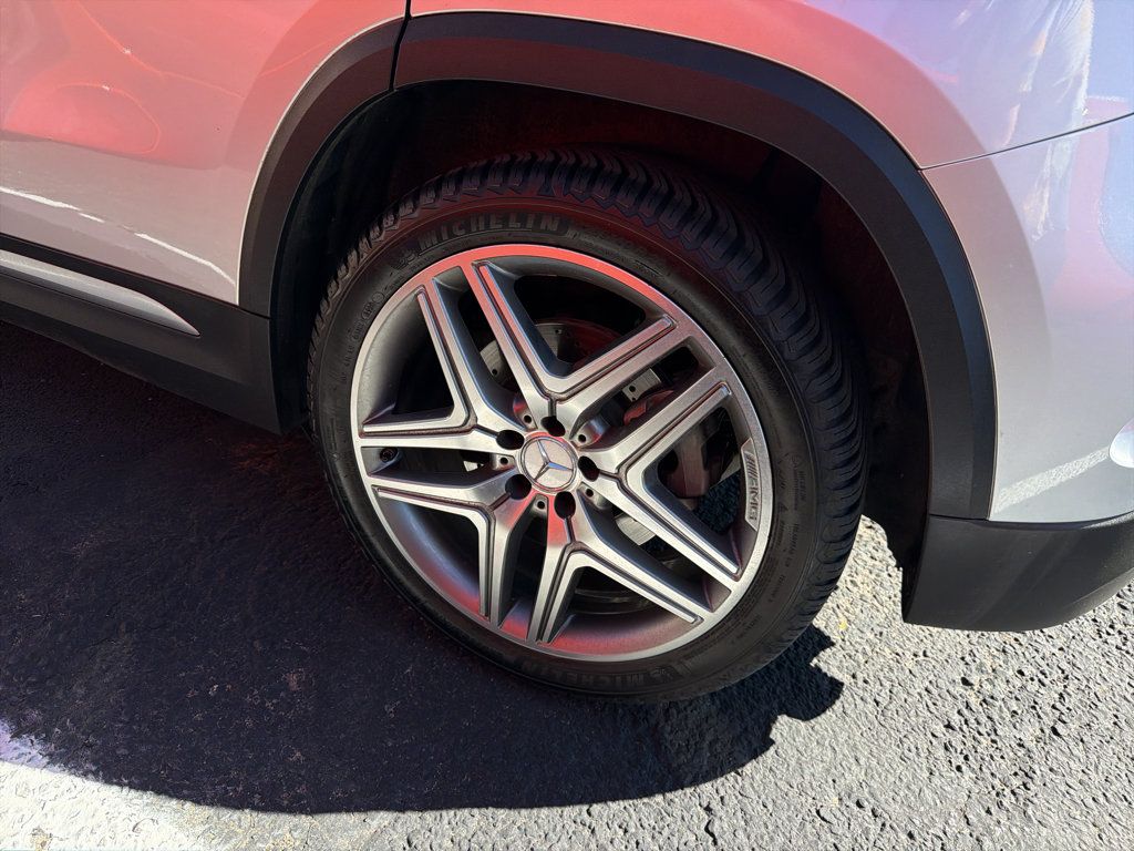 Used 2022 Mercedes-Benz GLA 35 AMG 4MATIC image 13